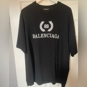 🔥🔥Balenciaga T shirt🔥🔥